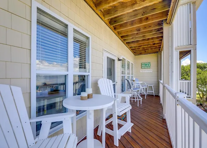 Ocean Club Condo: Spectacular View & Beach Access!
